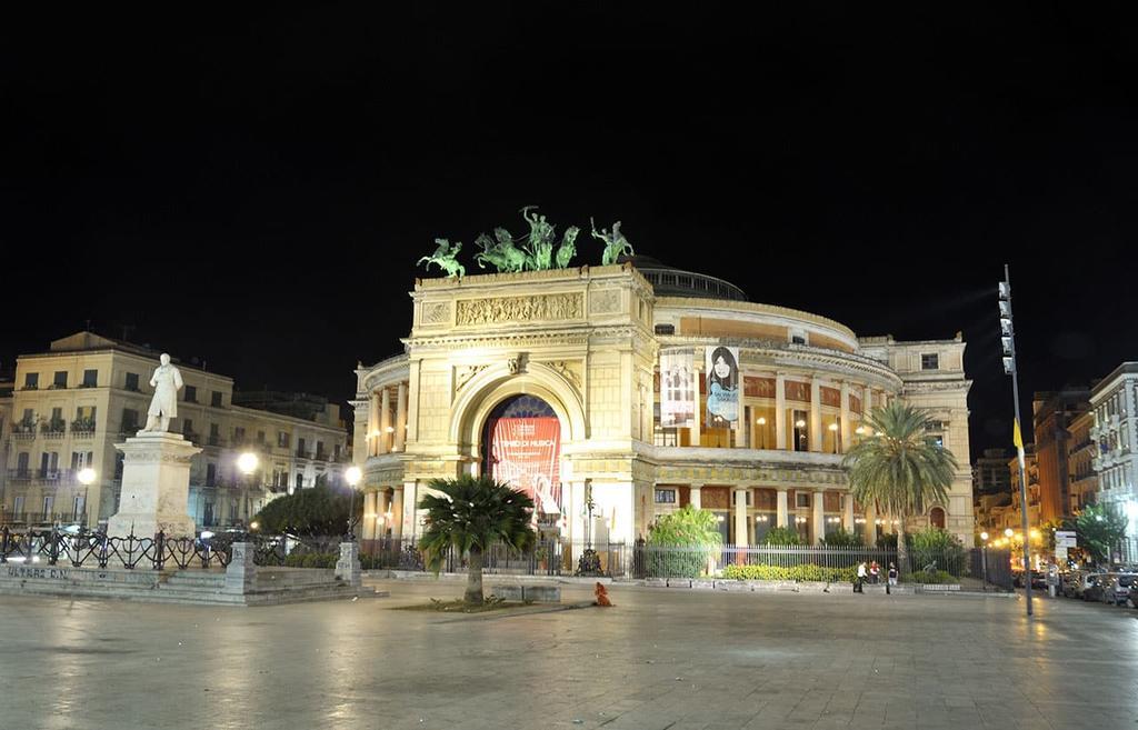 Casa Politeama Palermo Apartment Bagian luar foto